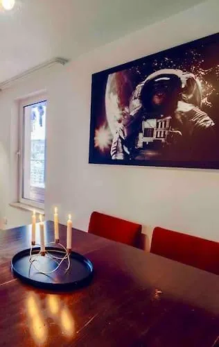 Apartment Lovely 3bd - Rooftop - Jacuzzi&sauna