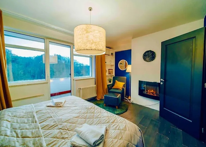Apartment Lovely 3bd - Rooftop - Jacuzzi&sauna