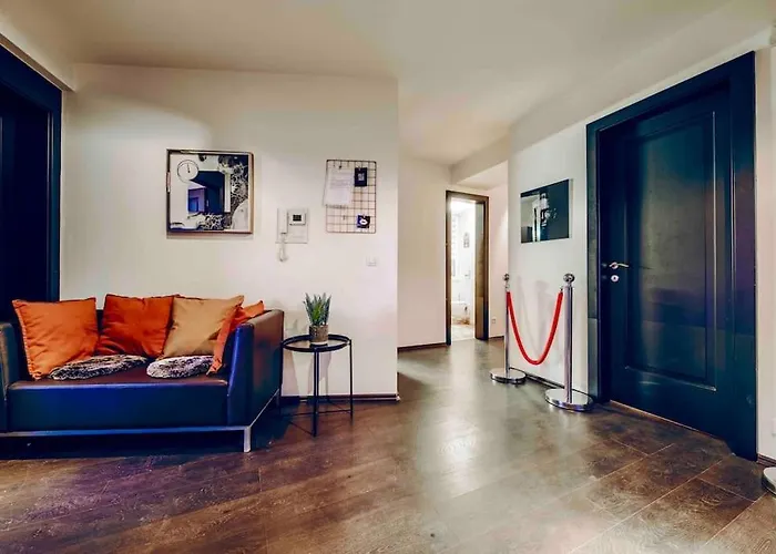 Apartment Lovely 3bd - Rooftop - Jacuzzi&sauna