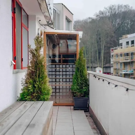 Apartmán Lovely 3bd - Rooftop - Jacuzzi&sauna Praha